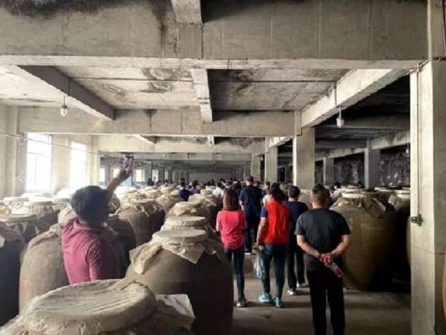 　　(贵州极品酒业)