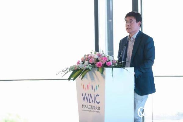 如何让大脑连接未来？脑机接口首次以主题论坛来到WAIC_手机新浪网