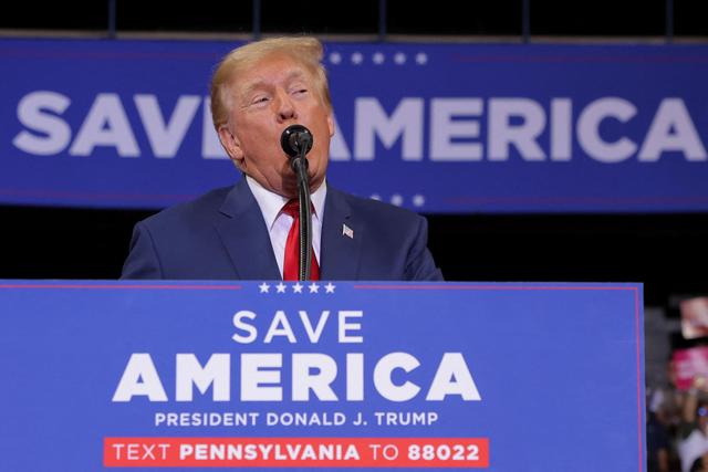 9月3日，特朗普在賓州威爾克斯-巴里市發表演講 圖源：澎湃影像