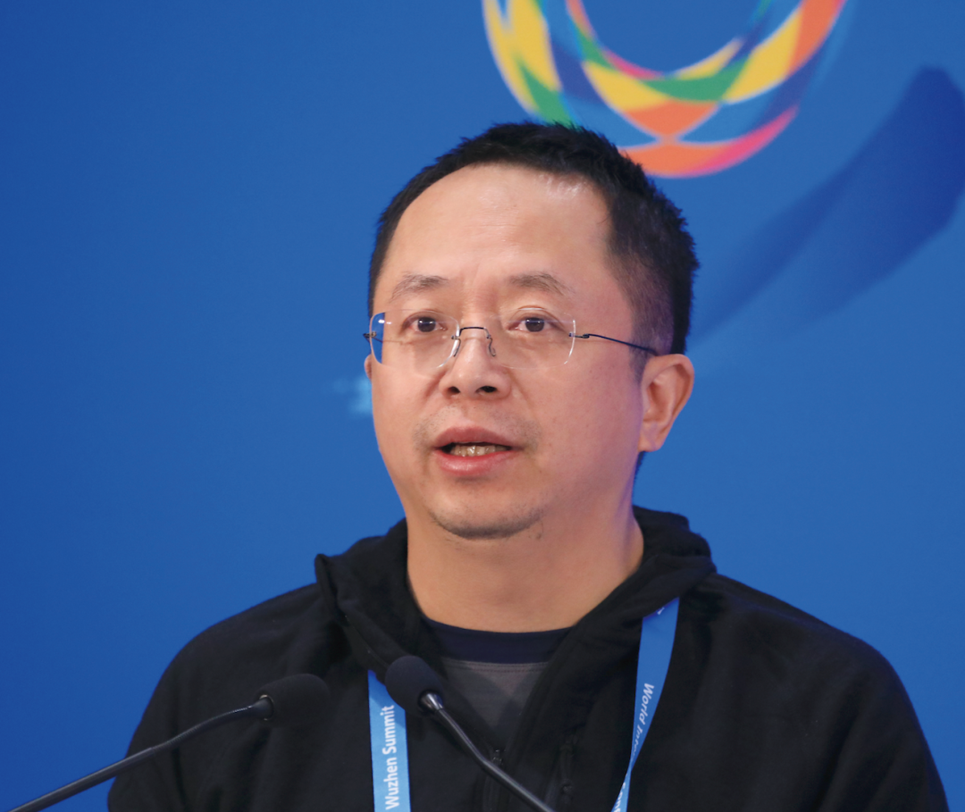 360公司总裁周鸿祎 | 助力中小企业数字化转型|saas_新浪财经_新浪网