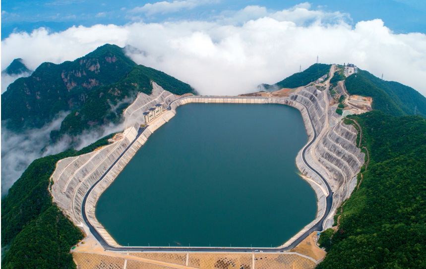 位于浙江省湖州市安吉县境内的长龙山抽水蓄能电站水库(2022年6月29日