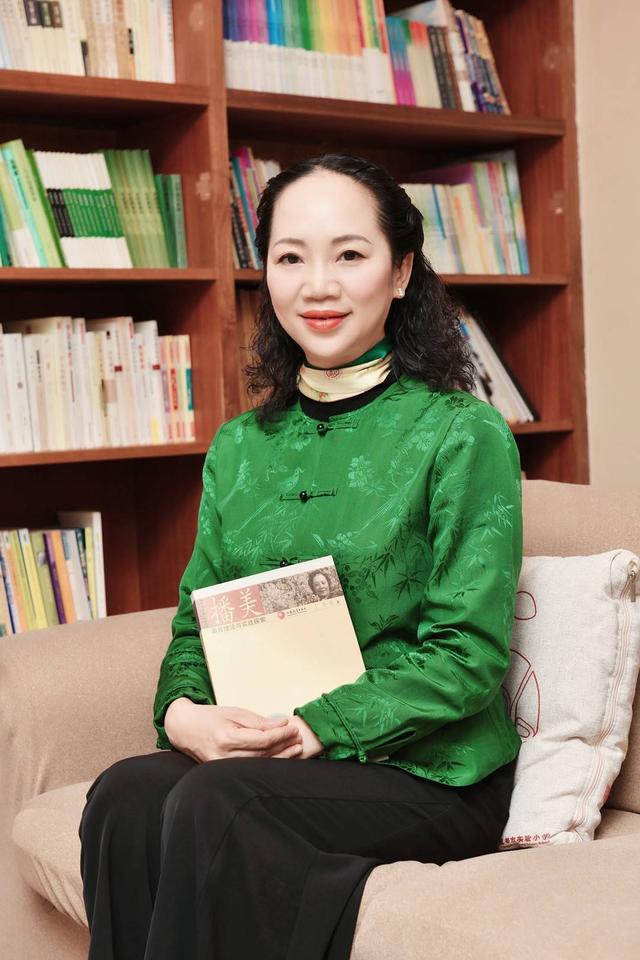 成都市实验小学校长李蓓:亲历,是主动成长的最好时机|小学_新浪财经