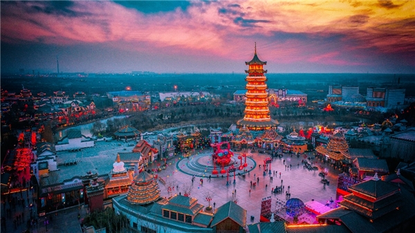 　　(方特主题乐园)