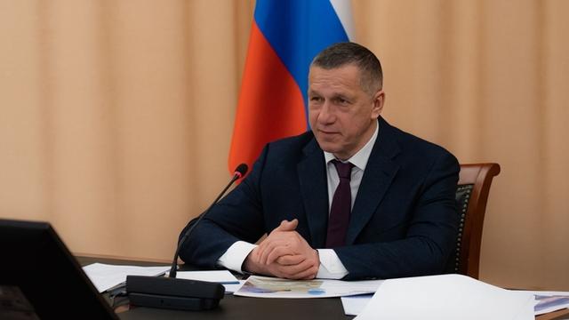 俄罗斯副总理兼总统驻远东联邦区全权代表特鲁特涅夫(资料图)