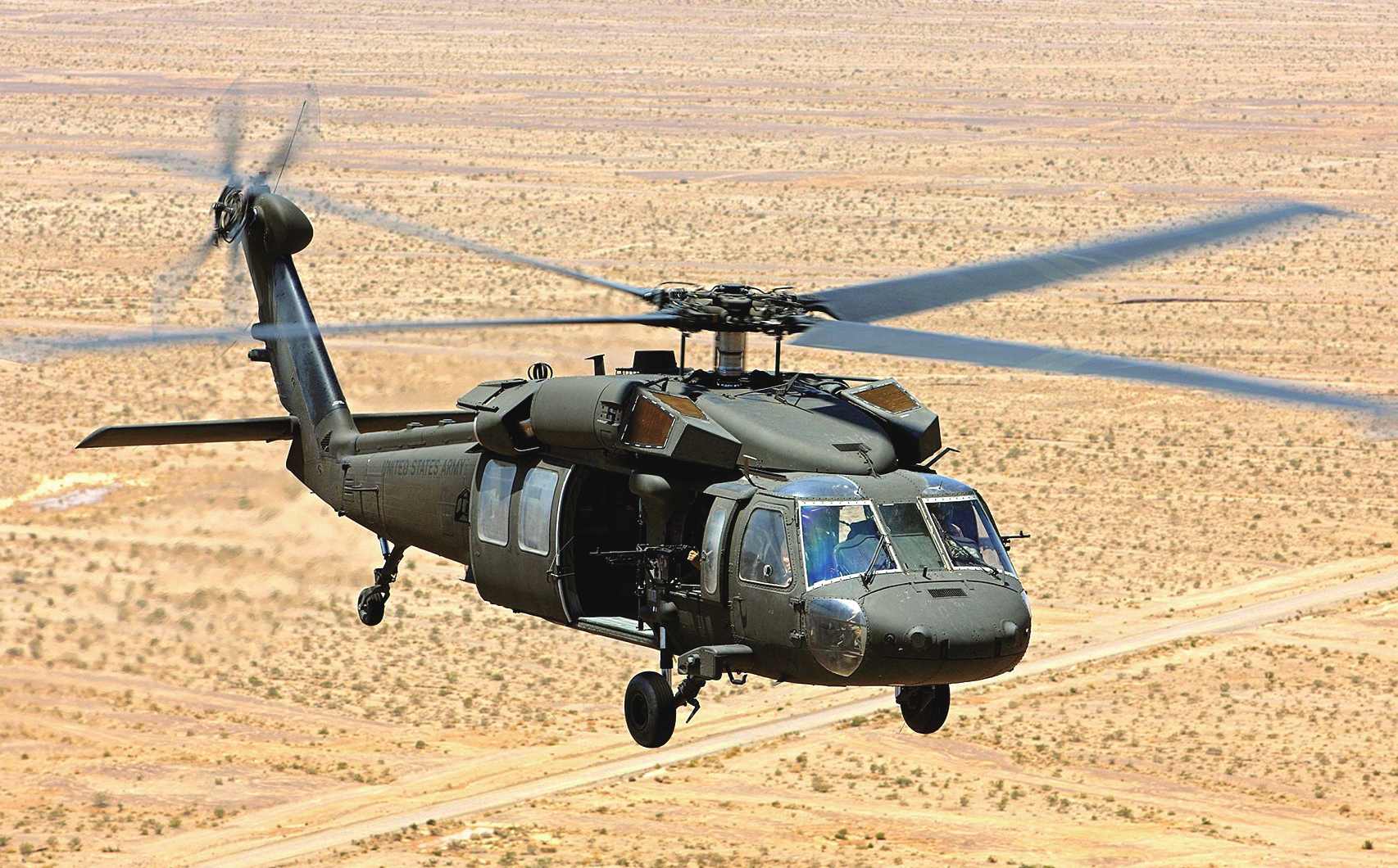 开展数据收集和测试工作,以支持美陆军为uh-60中型运输直升机集成美国