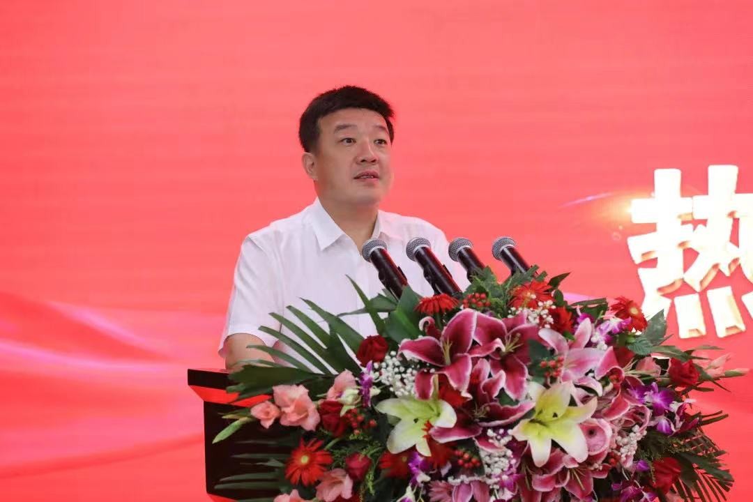 中粮集团公司党组书记,董事长吕军致辞