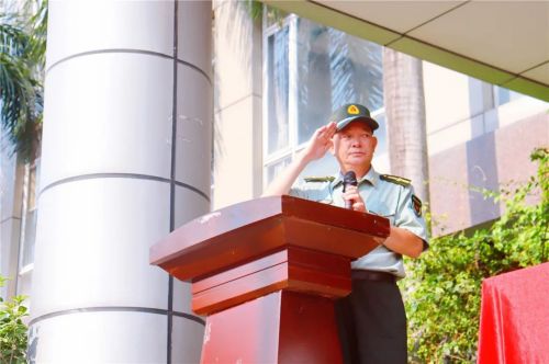 　　斗门区人武部罗安新参谋发言