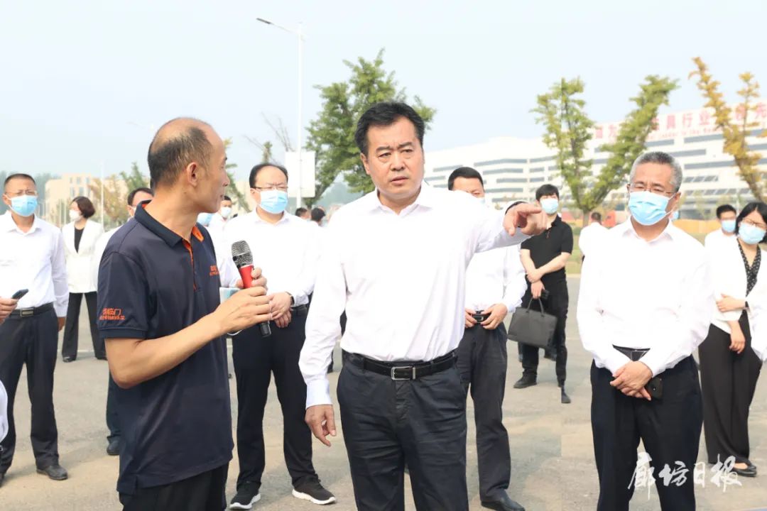 【要闻】李国勇带队开展重点项目观摩拉练活动|李国勇_新浪财经_新浪