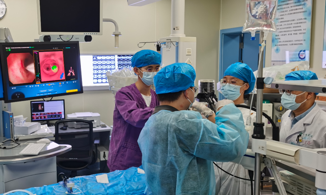 活检MM什么39岁男子害怕肺叶切除，同济医院新技术帮他微创活检_https://www.jmylbn.com_新闻资讯_第1张