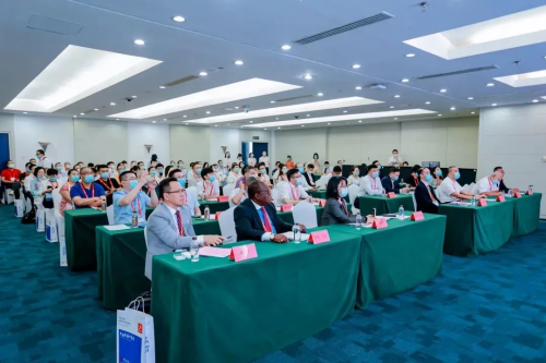 　　“丝路投资”园区开发对接会于厦门投洽会期间成功举办