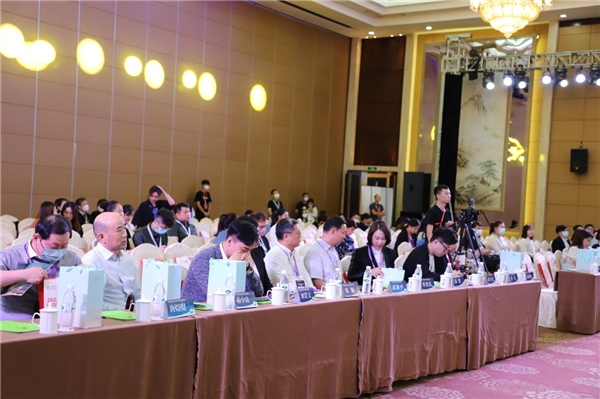 　　重量级嘉宾云集