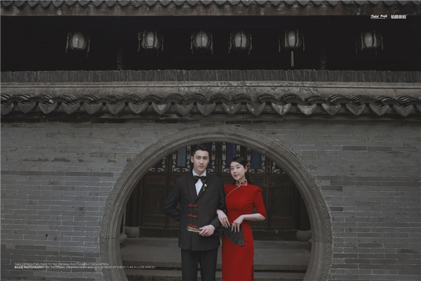 　　图片:铂爵旅拍作品