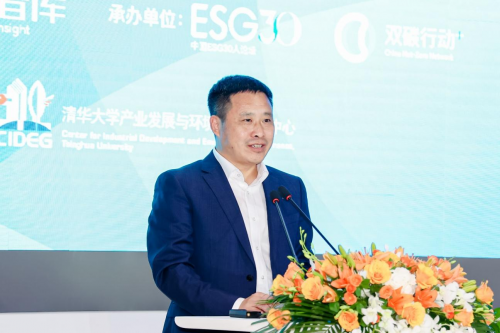 　　联想集团副总裁、全球电脑与智能设备首席质量官王会文发表主题演讲