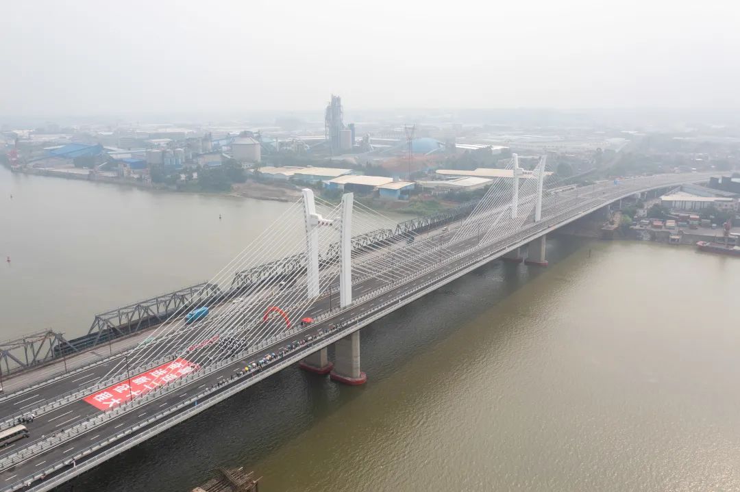 刚刚,马房特大桥正式通车!_新浪财经_新浪网