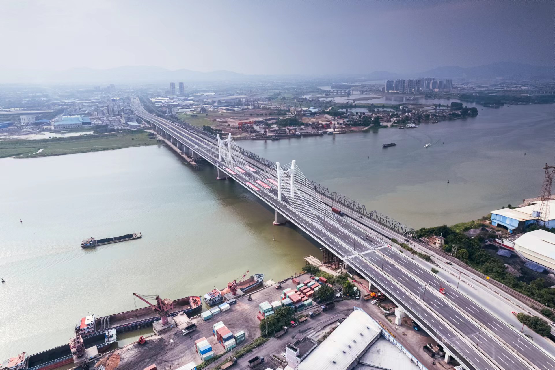 中铁一局承建肇庆马房特大桥正式通车|肇庆市_新浪财经_新浪网