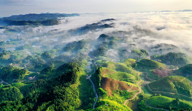 万盛经开区万东镇五和村(刘嘉林摄)