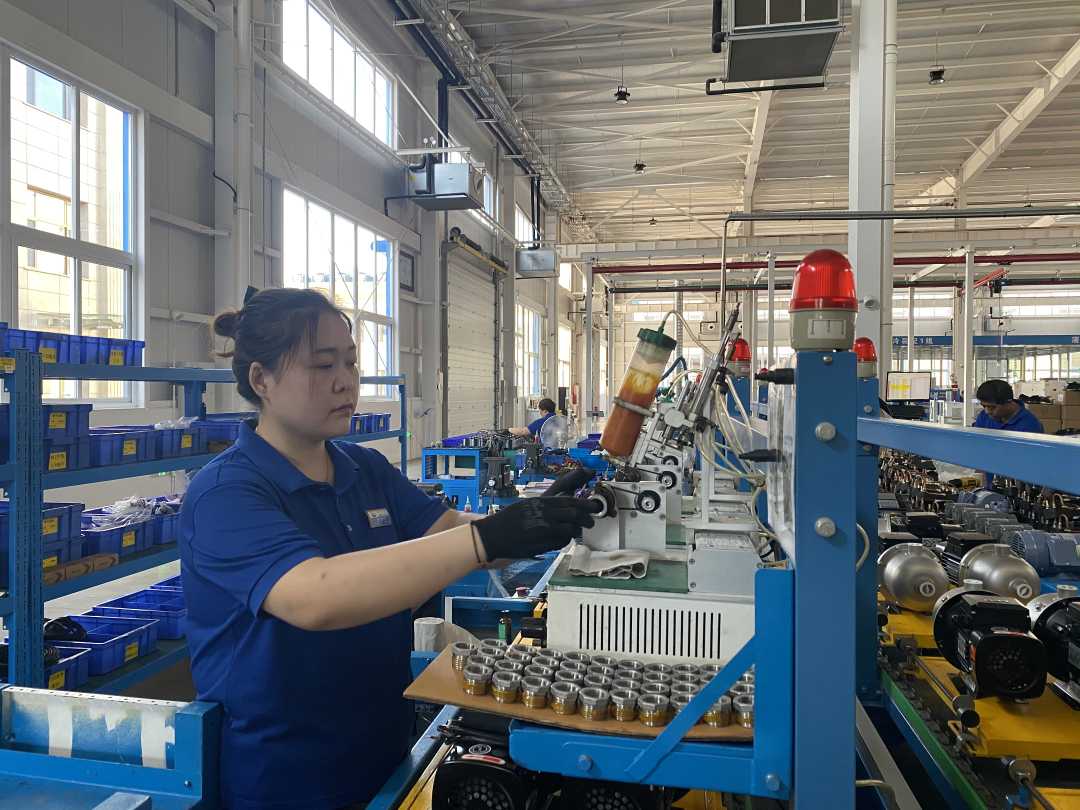 乘京津冀协同发展东风 河北三河高端装备制造业渐具规模_手机新浪网