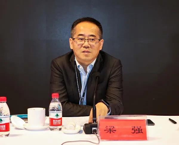 梁强辞任 回归中国信达出任党委副书记_手机新浪网