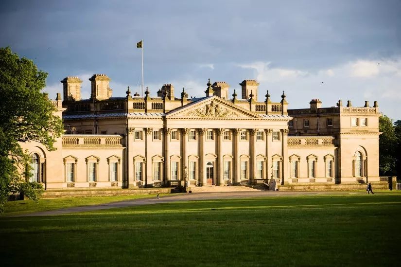 英国夏活庄园harewood house.