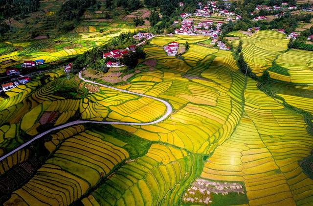 镜头下的大凉山:凉山州成立70周年县市风采——越西县|避暑胜地_新浪