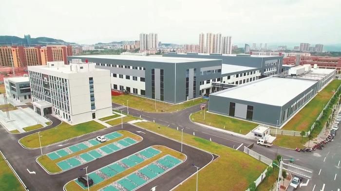 “刀片电池”正极供应商科创板上市，万润新能8亿元扩产助力强劲增长