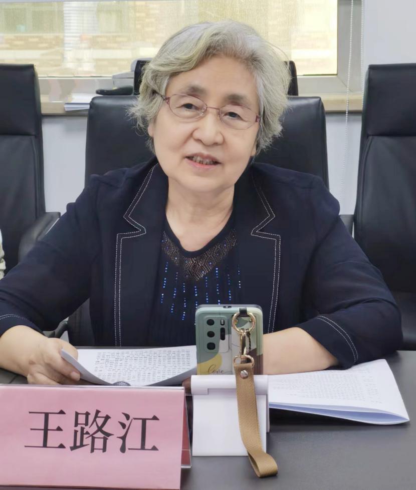 　　高校毕业生就业协会会长、北京语言大学原党委书记--王路江