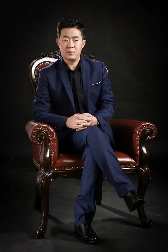 欧派亿奢汇集团创始人,董事长 刘平军