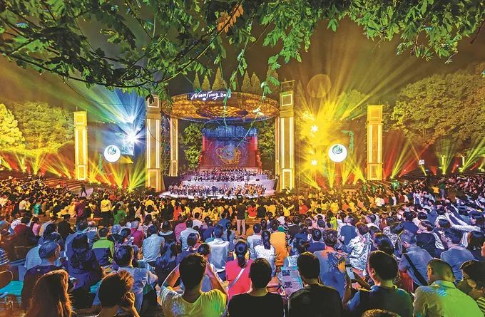 南京森林音乐会自2015年起已成功举办7届，成为南京城市文化的一张名片。张全宁 摄