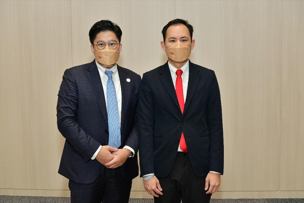 第十七届世界杰出华人奖颁发，杨政龙霍启刚等齐获奖|香港特别行政区|防疫|疫情|立法会议员|青年_手机新浪网