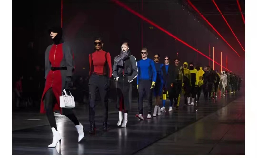 法拉利時裝秀 圖片來源：視頻截圖