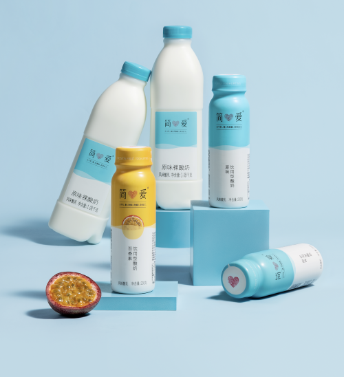 　　简爱是率先坚持无添加剂产品的食品品牌之一