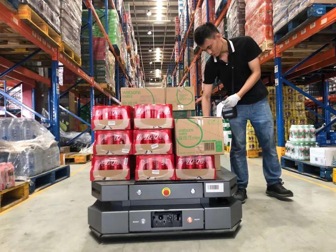 　　灵动科技AMR在京东物流仓储物流场景的应用