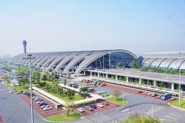 成都双流:从"城市的机场"到"机场的城市" 一座空港城市的深度转型样本
