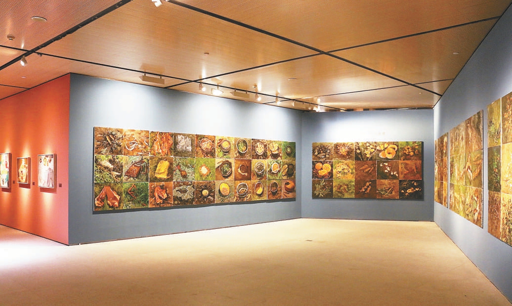 央美师生深入红军长征经过的四川省若尔盖县,绘成一百幅油画《红军