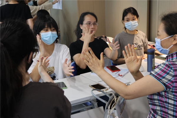 　　(来源：新视线)