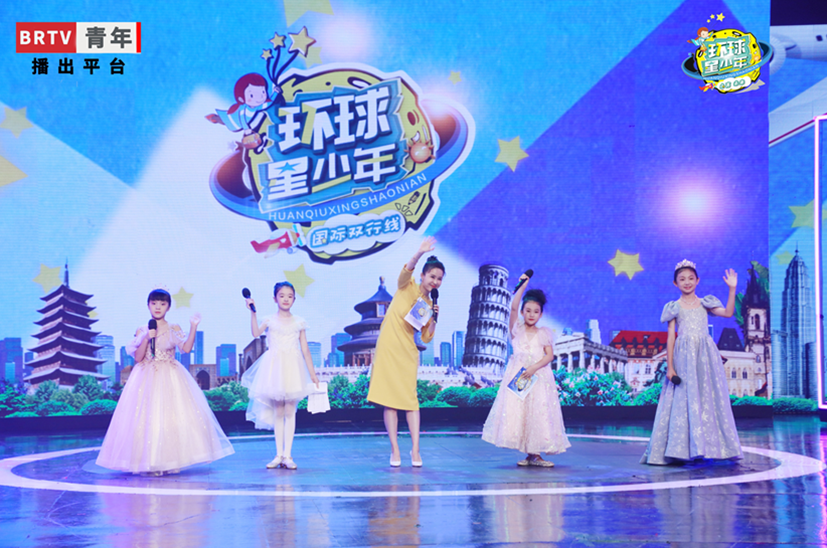 　　北京电视台演播大厅录制现场。刘金明 摄