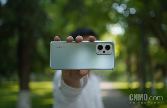 Redmi Note 12官宣 全球首发“帅炸天”新技术 本月发布