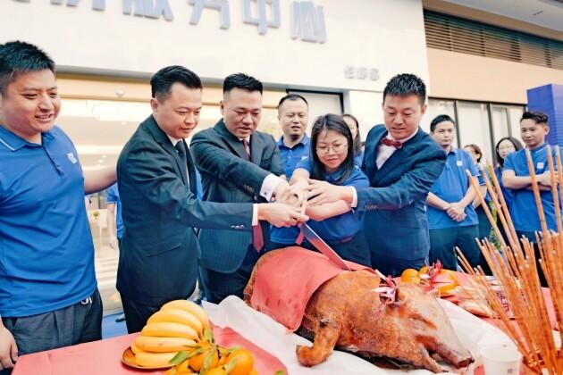 　　(来源：新视线)