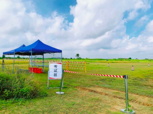 我中心积极配合中国民用航空局委派考官 本月执照考试圆满成功(图1)