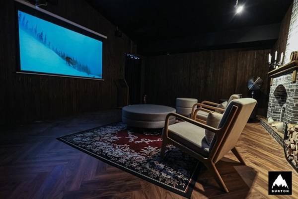 　　Jake’s Living Room 主题区