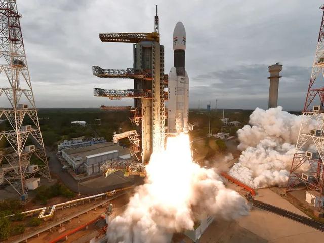 印度计划明年6月发射第三次探月任务飞船，再次挑战软着陆