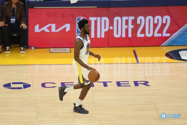 维金斯攻防转换中的角色演变