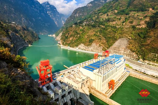图为大渡河枕头坝水电站