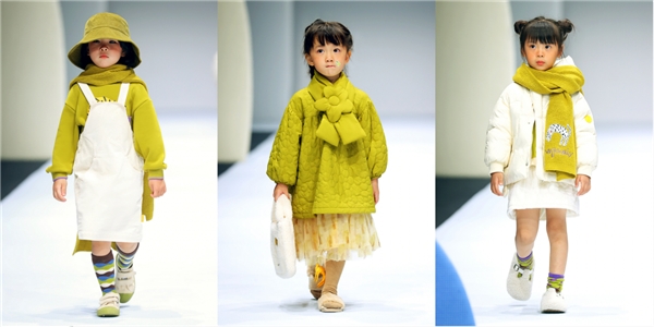  (图为woobaby在上海时装周大秀上发布的秋冬新品童装)