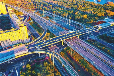 沈阳市不断完善城市公路建设 拓展城市空间