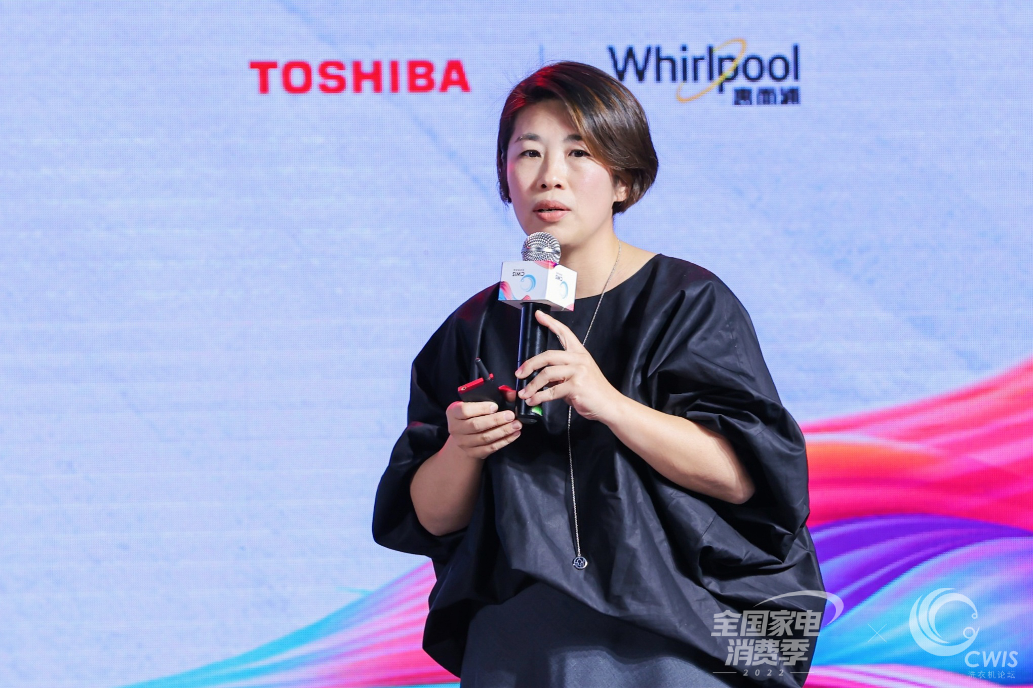 時尚品牌視覺導師潘欣