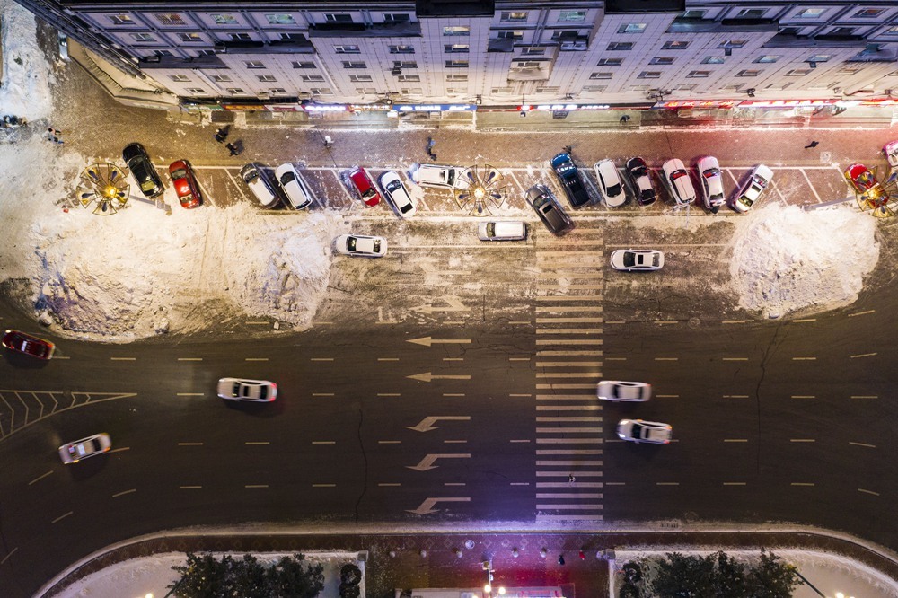 图片来源:新华社