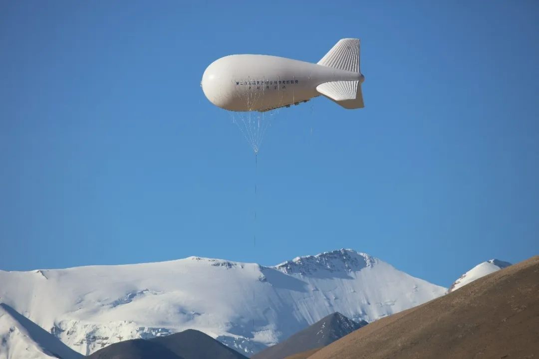 "极目一号"Ⅲ型浮空艇本次"出征"珠峰,技术难度,驻空高度,携带载荷