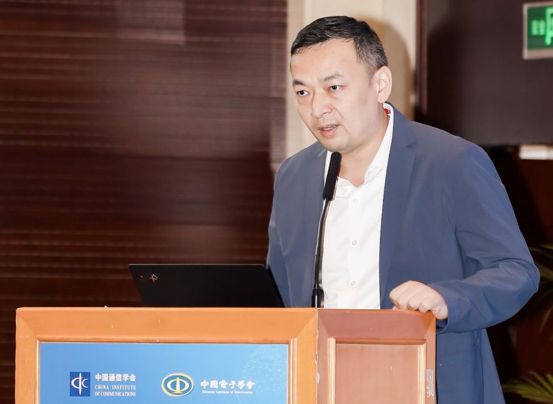 　　华为数据通信产品线解决方案部部长孙建平