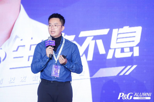 　　陈厚志 一知智能VP